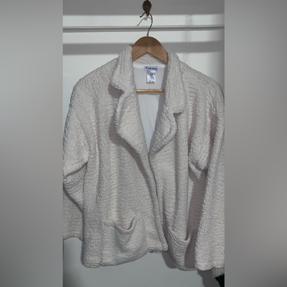 Love Ady Faux fur coat fits sizes S and M